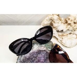 SubApollo Black Sunglasses